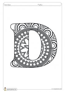 Mandala para colorear letra D lista